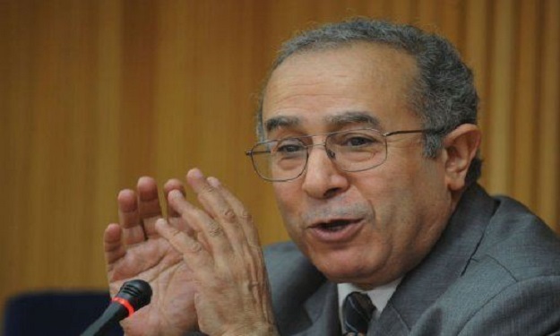 تنسيق جزائري مصري لتوحيد الليبيين وعزل الإرهابيين 