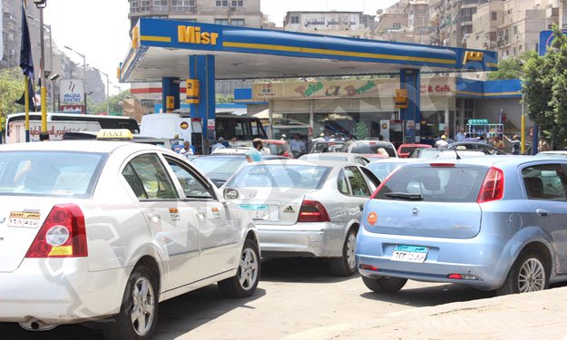 كيف سيؤثر رفع أسعار البنزين على المصريين؟