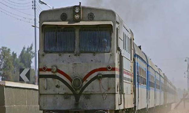 عودة حركة القطارات بخط القاهرة أسوان بعد إبطال مفع
