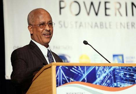 وزير الطاقة والمياه الإثيوبي ألمايو تيجنو