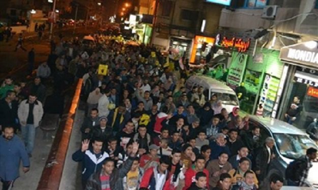 الأمن يفض مسيرة الإخوان بفيصل.. ونقل أمين الشرطة ا