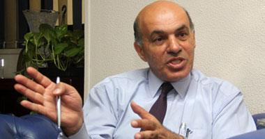  الدكتور حافظ سلماوى المدير التنفيذى لجهاز تنظيم م