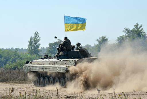 دبابة اوكرانية خلال مناورة عسكرية في خاركيف