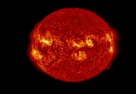 ناسا تكشف صورا لانفجارات على سطح الشمس