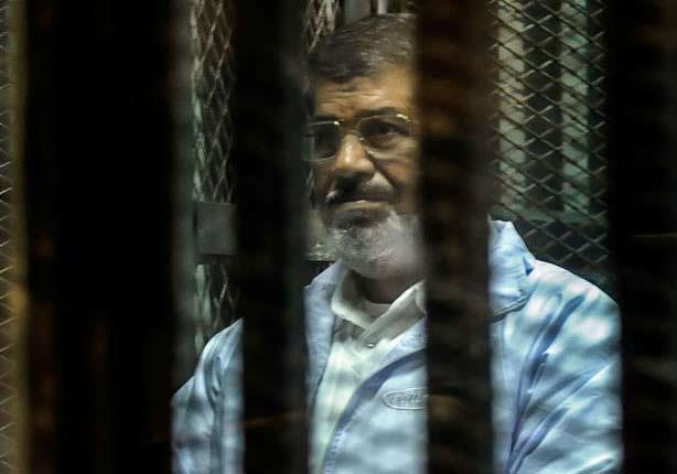 صورة ارشيفية من احدى محاكمات مرسي
