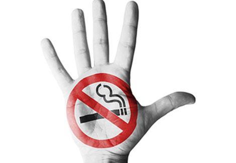 التدخين بين الطب والدين