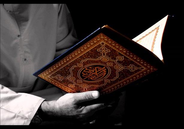 هل يجوز قراءة القرآن بدون وضوء ؟