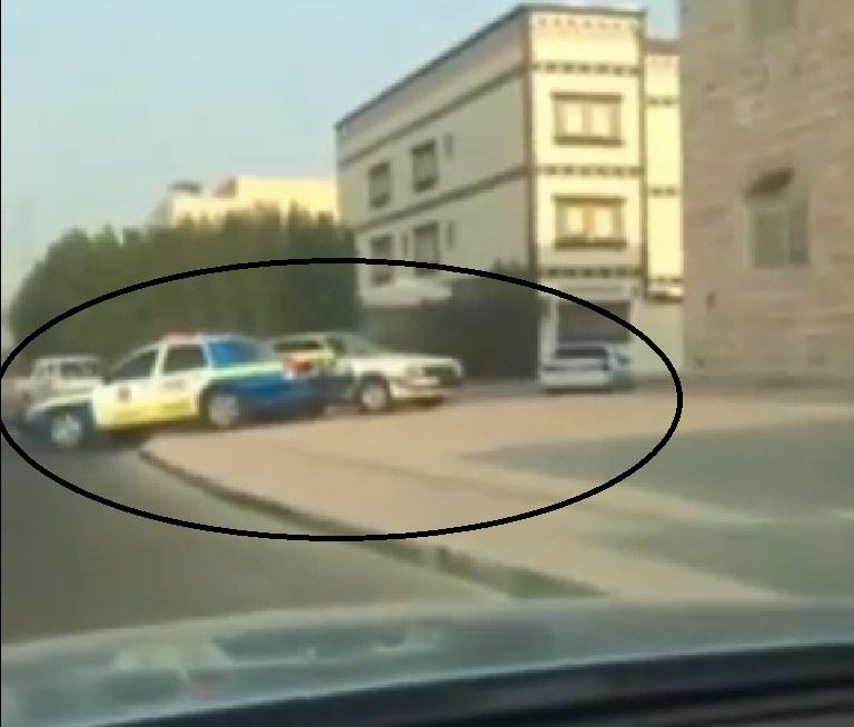 مفحط سعودي شارك في الاعتداء على دورية مرور بالكويت
