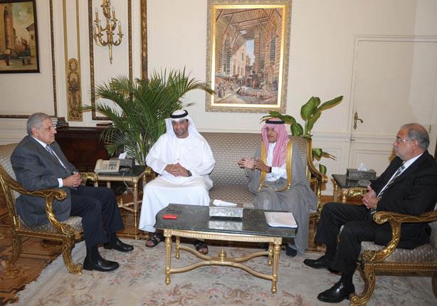 رئيس مجلس الوزراء خلا استقبال الدكتور سلطان الجابر