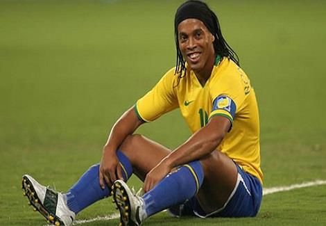 اللاعب البرازيلي رونالدينيو