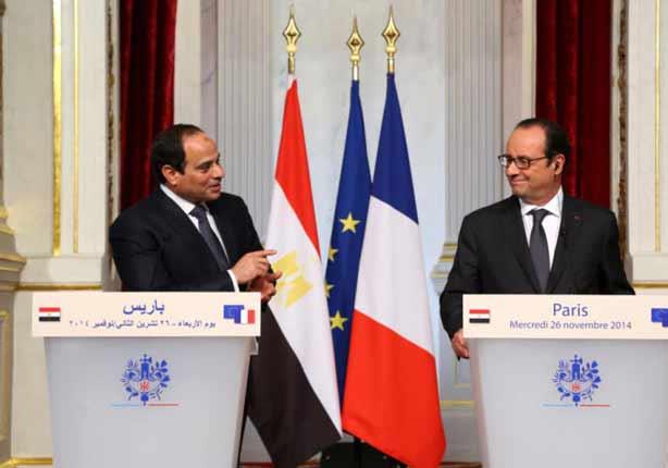 الرئيس الفرنسي فرانسوا أولاند و الرئيس عبد الفتاح 