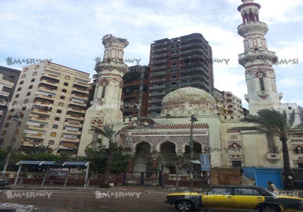  مسجد ابن خلدون الذي انهار منه المئذنة