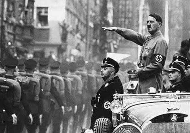 الزعيم النازي أدولف هتلر                          