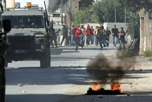 مواجهات بين متظاهرين فلسطينيين وقوات الامن الاسرائ
