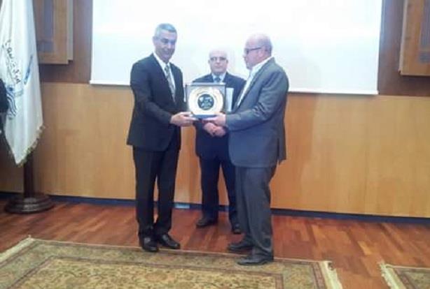"سفاجا أبو طرطور" يحصل على جائزة أفضل ميناء تعديني