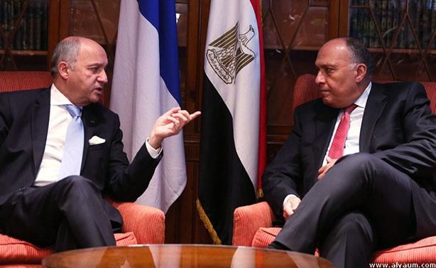 وزير الخارجية المصري ونظيره الفرنسي