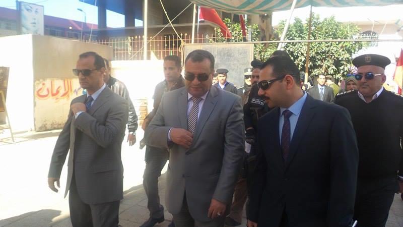 مدير أمن بورسعيد يتفقد قوات تأمين انتخابات البرلما