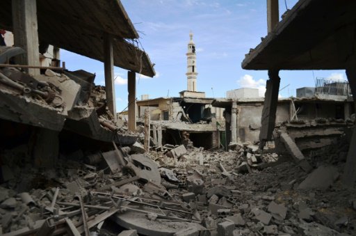 اثار القصف في حمص