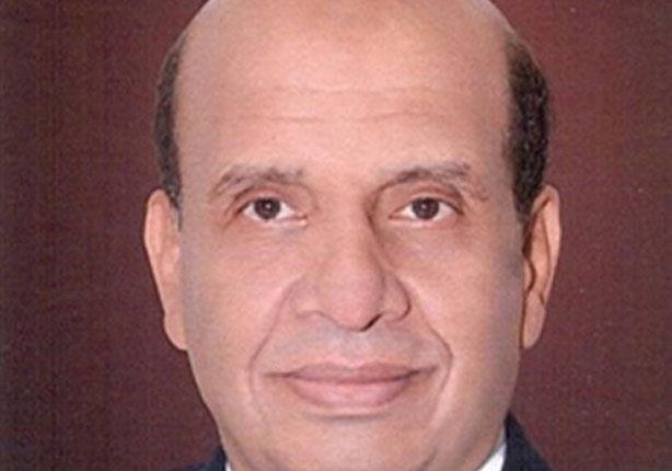 الفريق عبد العزيز سيف الدين، رئيس مجلس إدارة الهيئ