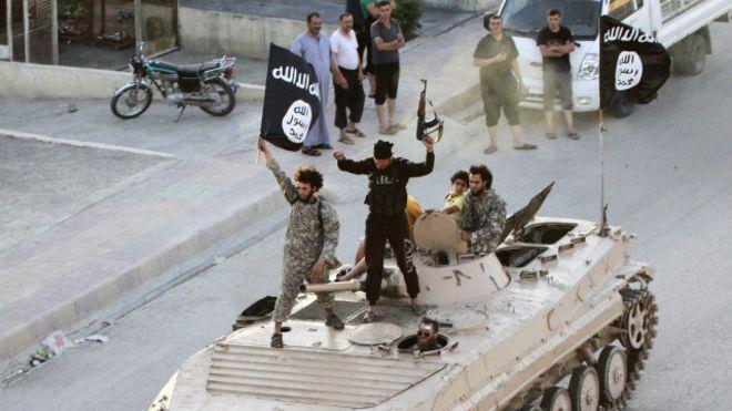 151118031628_isis_armour_640x360_reuters_nocredit