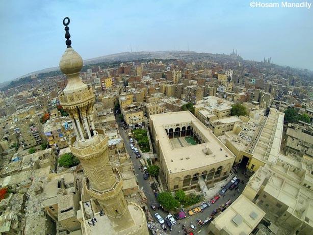 القاهرة التاريخية بعيون المناديلي