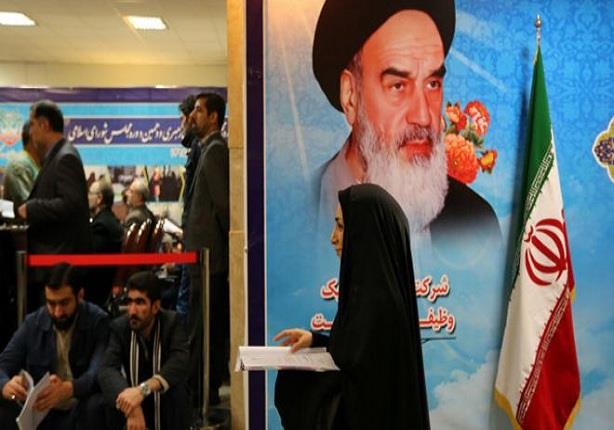 الغرب يتهم المتشددين الإيرانيين بمحاولة إفشال الات