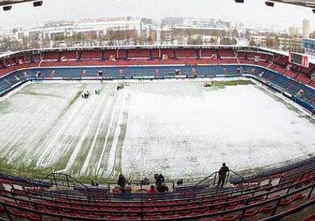 الثلوج تتسبب في إلغاء مباراة بالدوري الإسباني