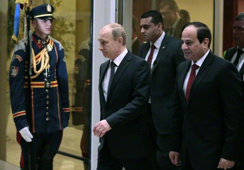 مراسم استقبال الرئيس بوتين بالقصر الرئاسي