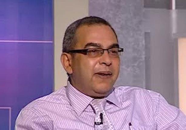 الكاتب أحمد خالد توفيق