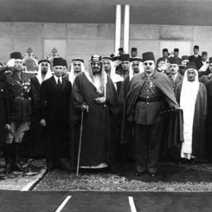 صورة الملك فاروق مع الملك عبد العزير ال سعود