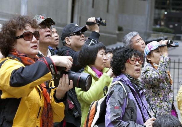 مجموعة من السياح الصينيين