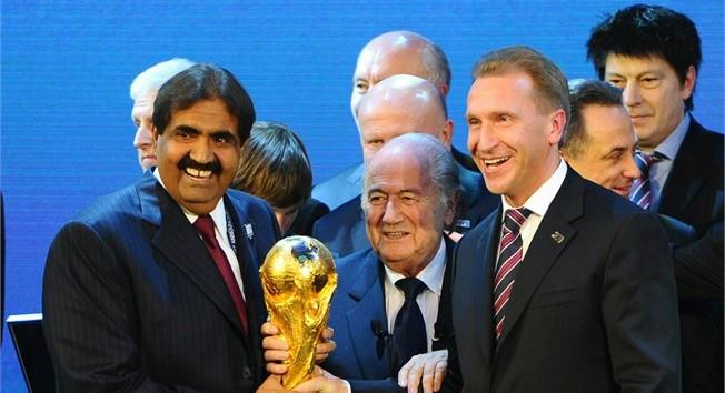أمير قطر وبلاتر رئيس الفيفا