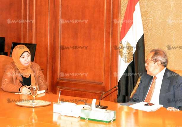 محررة مصراوي مع وزير الصناعة والتجارة خلال الجلسة
