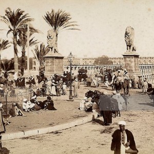 لقطة نادرة لكوبري قصر النيل بالقاهرة تقريبا سنة 18