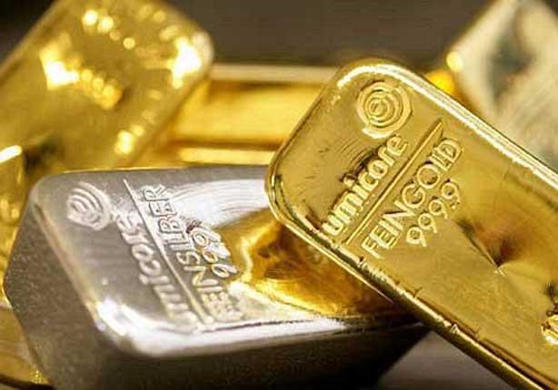 الذهب والفضة يرتفعان بعد هبوط الدولار