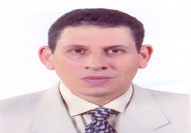 الدكتور عبد الناصر سنجاب عميد كلية صيدلة جامعة عين