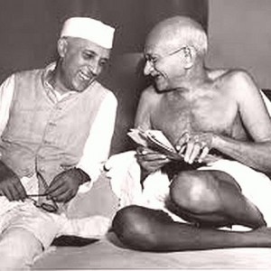 8 مارس 1930  مهاتما غاندي يبدأ العصيان المدني وذلك