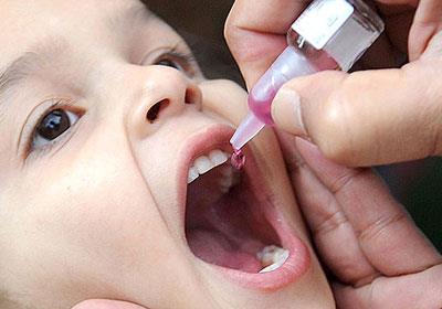 حملة تطعيم ضد مرض شلل الاطفال