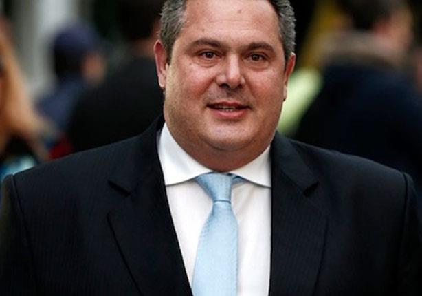 وزير الدفاع اليوناني بانوس كامينوس