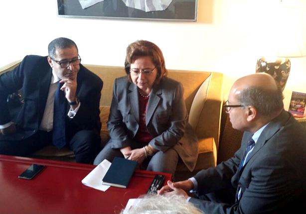 وزير الاستثمار مع الدكتورة نجلاء الأهواني