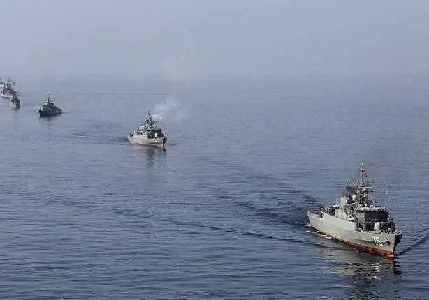 سفن حربية إيرانية تبتعد عن اليمن بعد تحذيرات