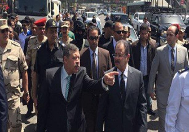 وزير الداخلية يتفقد عمليات تطهير ميدان رمسيس من ال