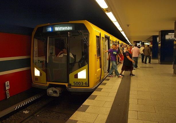 محطات مترو الأنفاق في العاصمة الألمانية برلين