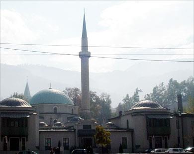 افتتاح جامع السلطان فاتح الأثري بالبوسنة بعد ترميم