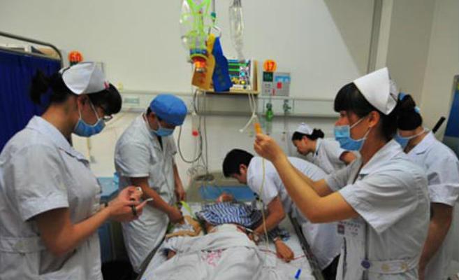 13 بالمئة من الأطباء الصينيين أصيبوا على يد المرضى