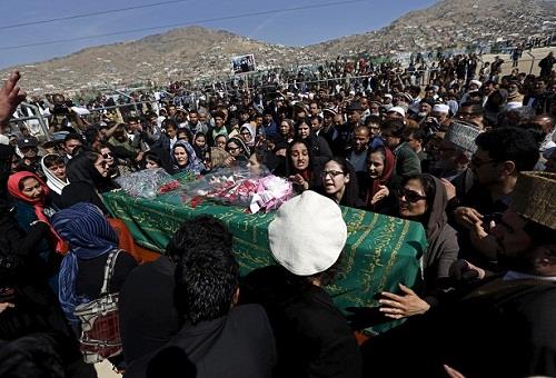 جنازة االأفغانية فرخندة