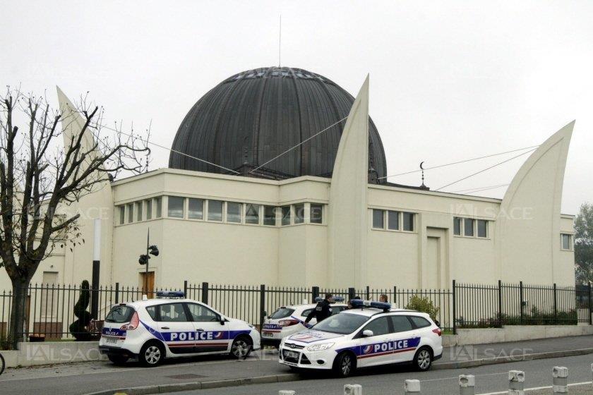 إطلاق طلقات حية على مسجد بفرنسا