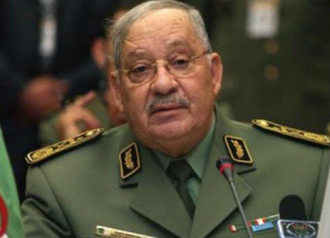 رئيس الأركان الجزائري قايد صالح