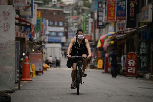 كوريا الجنوبية تسجل 161 حالة إصابة جديدة بفيروس كو