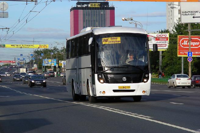 تعليق الآيات القرآنية على الحافلات الروسية